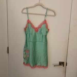 NWT Vintage Y2K Gold Hawk 100% Silk Cami Tunic M Lace Floral Embroidered Top